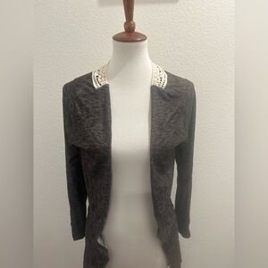 Etched cardigan With Cream Lace